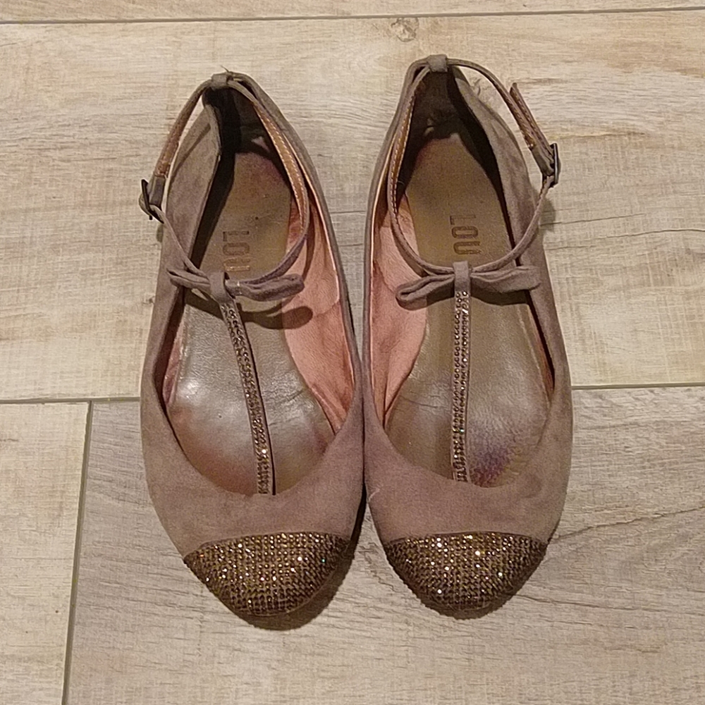 Bibi Lou tan suede t-strap flats with sequins